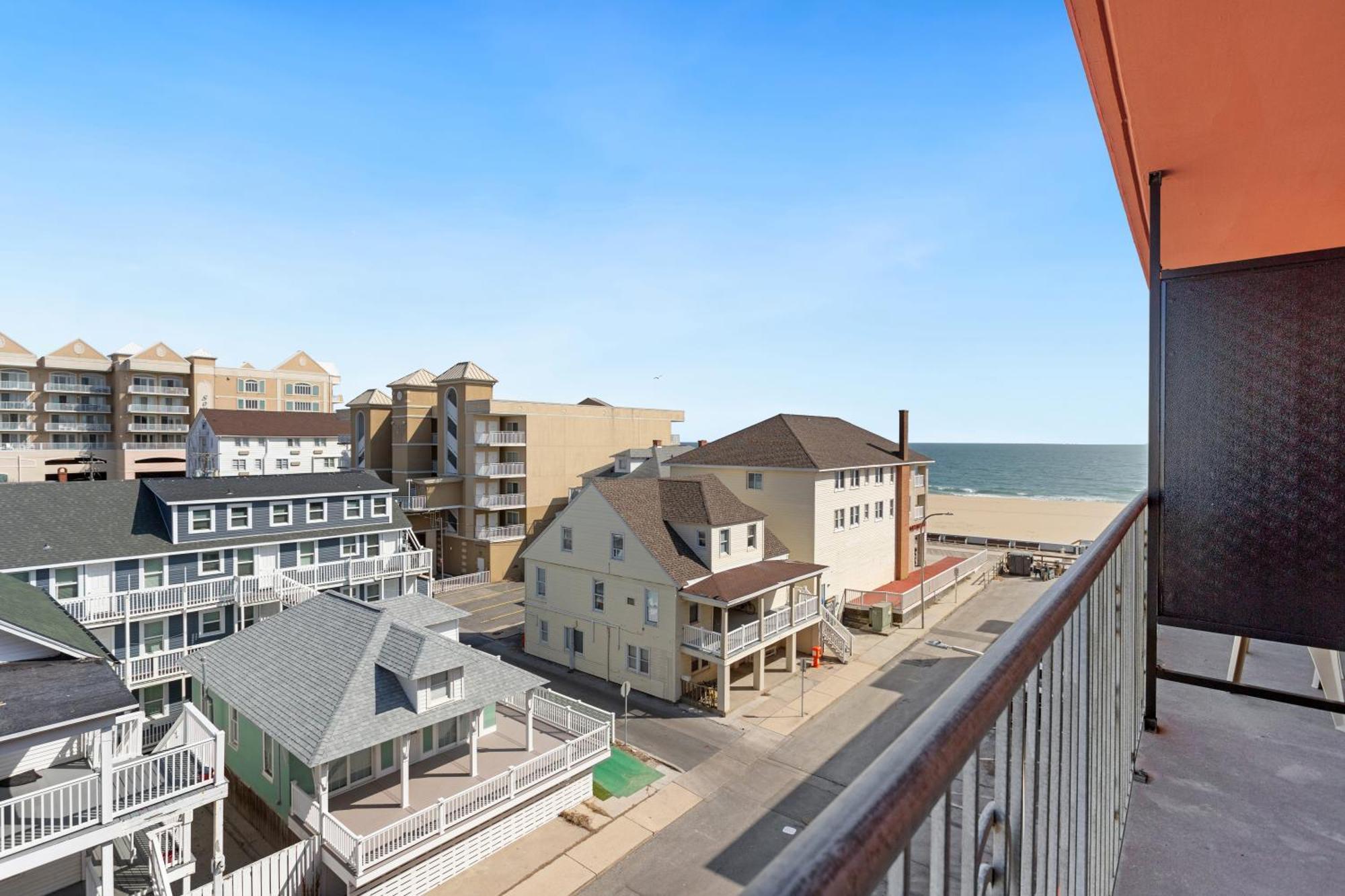 Americana Motor Inn On Boardwalk 오션 시티 외부 사진